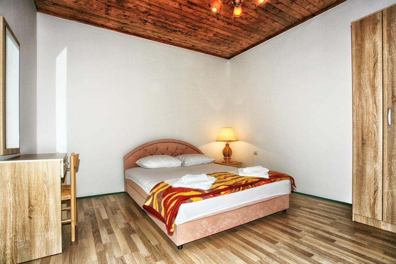 Apartments Lake View Virpazar Extérieur photo